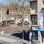 Au Bord De L\'Orne