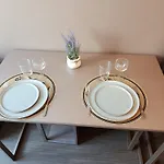 Au Bord De L\'Orne
